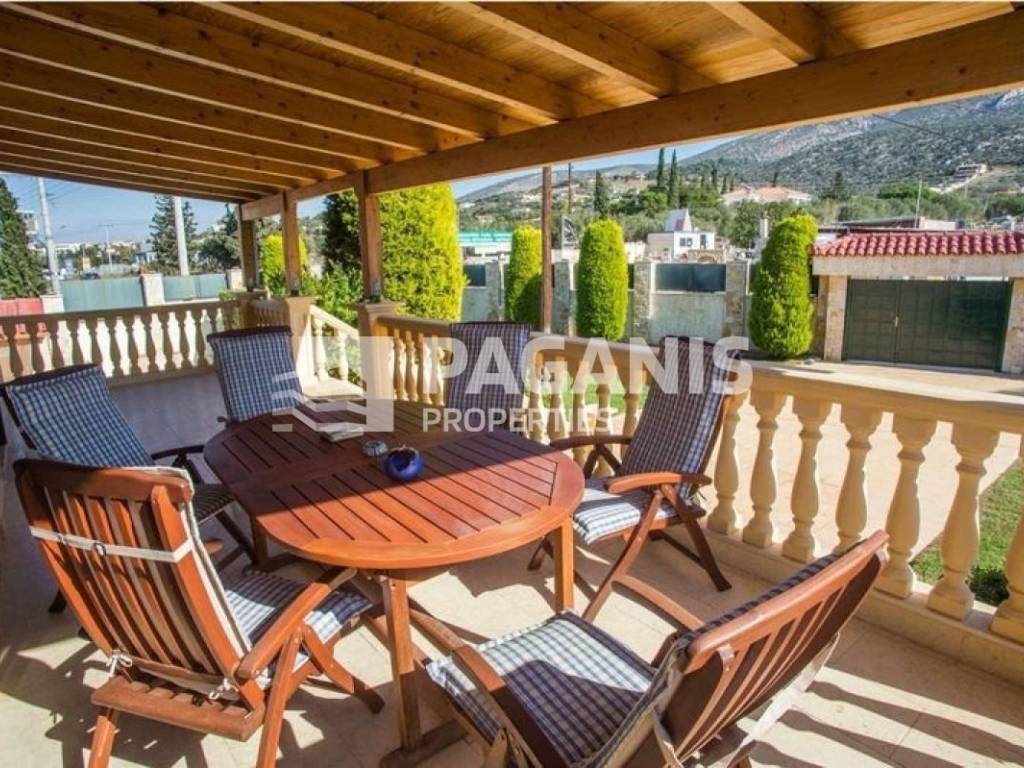 Θέα από μπαλκόνι