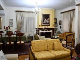 ΕΣΩΤΕΡΙΚΗ ΑΠΟΨΗ ΤΗΣ ΚΑΤΟΙΚΙΑΣ