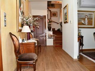 ΕΣΩΤΕΡΙΚΗ ΑΠΟΨΗ ΤΗΣ ΚΑΤΟΙΚΙΑΣ