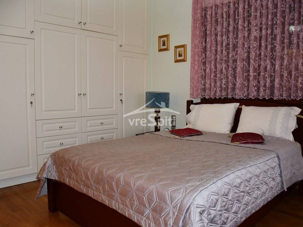 ΕΣΩΤΕΡΙΚΗ ΑΠΟΨΗ ΤΗΣ ΚΑΤΟΙΚΙΑΣ