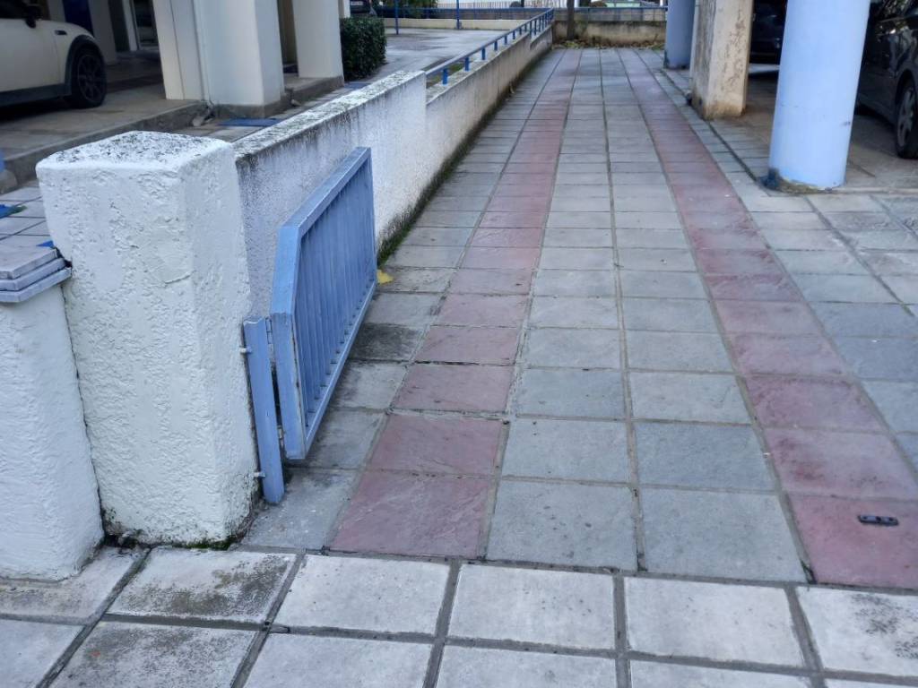 ΕΙΣΟΔΟΣ ΘΕΣΗΣ ΠΑΡΚΙΝ