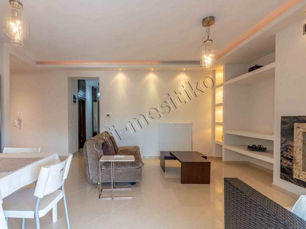 Σαλοκουζίνα