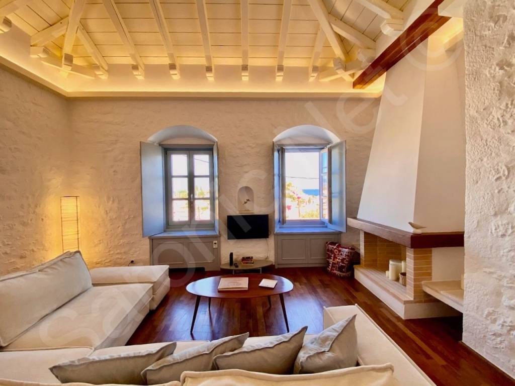 Top level living space