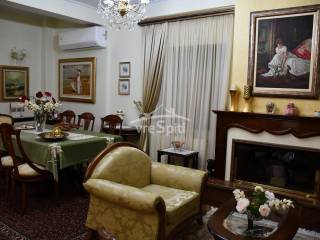 ΕΣΩΤΕΡΙΚΗ ΑΠΟΨΗ ΤΗΣ ΚΑΤΟΙΚΙΑΣ