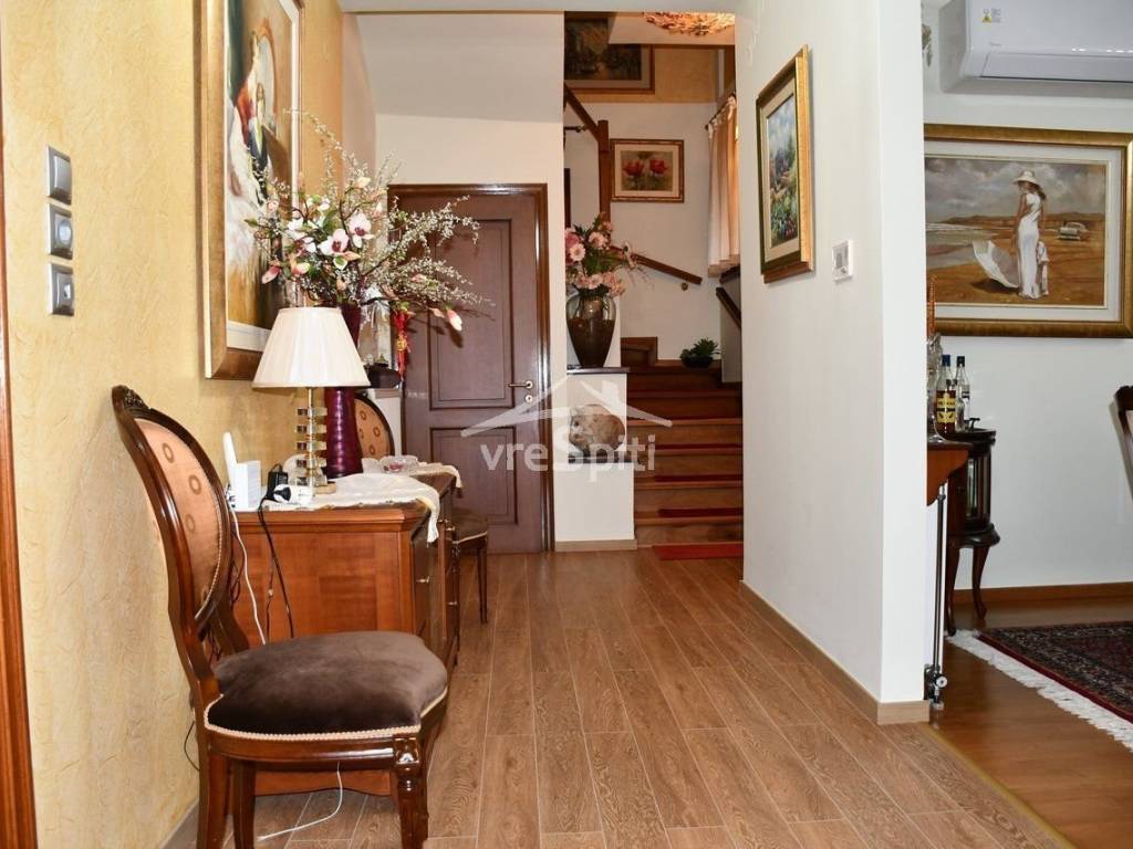 ΕΣΩΤΕΡΙΚΗ ΑΠΟΨΗ ΤΗΣ ΚΑΤΟΙΚΙΑΣ