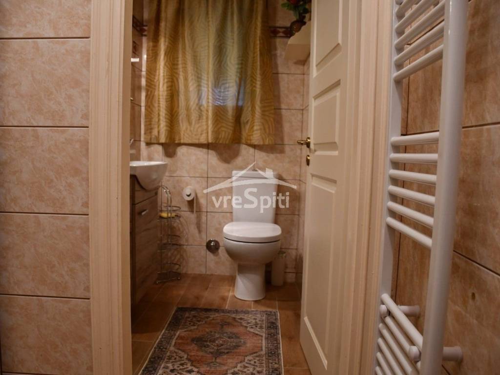 ΕΣΩΤΕΡΙΚΗ ΑΠΟΨΗ ΤΗΣ ΚΑΤΟΙΚΙΑΣ