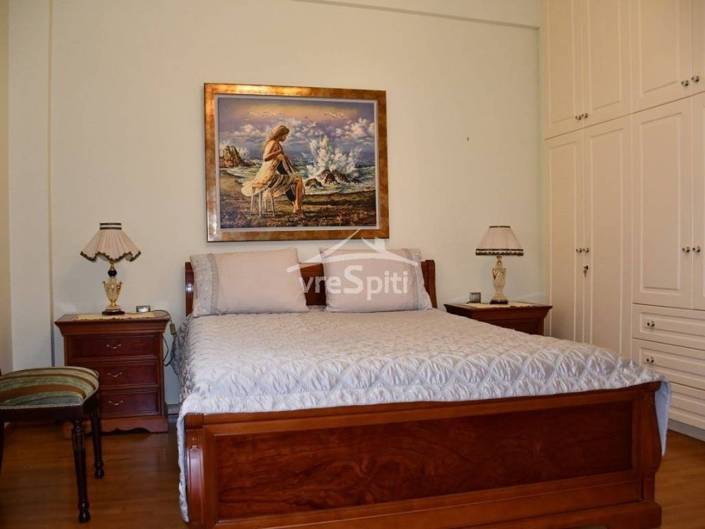 ΕΣΩΤΕΡΙΚΗ ΑΠΟΨΗ ΤΗΣ ΚΑΤΟΙΚΙΑΣ