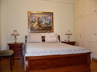 ΕΣΩΤΕΡΙΚΗ ΑΠΟΨΗ ΤΗΣ ΚΑΤΟΙΚΙΑΣ