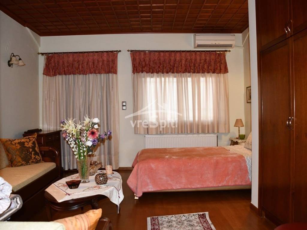 ΕΣΩΤΕΡΙΚΗ ΑΠΟΨΗ ΤΗΣ ΚΑΤΟΙΚΙΑΣ