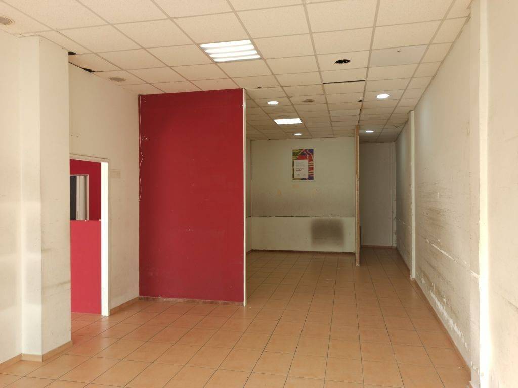 TMEMA APO TO ESOTERIKO TOY KATASTEMATOS