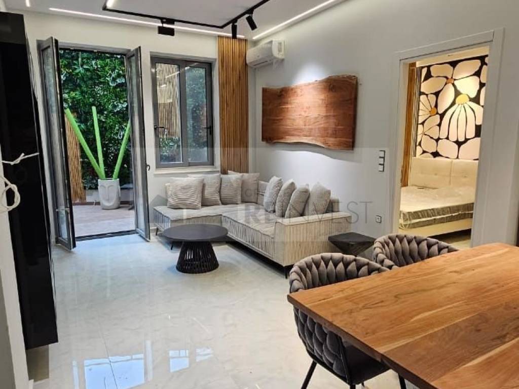 Εσωτερικοι χώροι