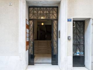 Eisodos Polykatoikias