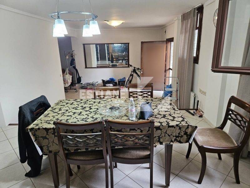 Σαλοκουζίνα