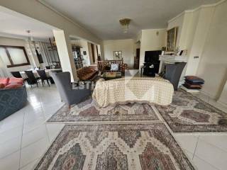 Σαλοκουζίνα