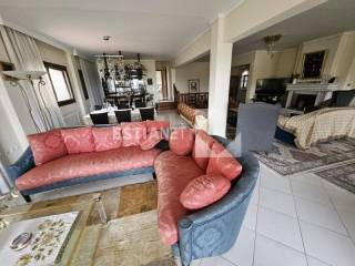 Σαλοκουζίνα