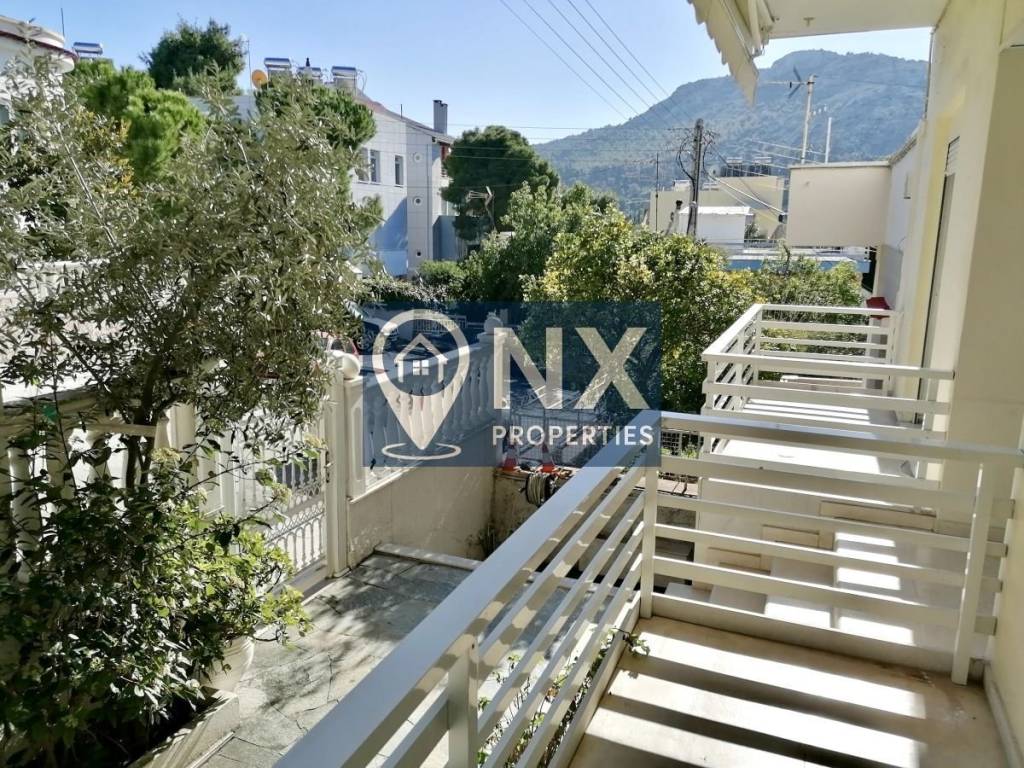 Θέα από μπαλκόνι