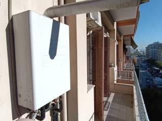 ANYPLACE MESITIKES YPERESIES