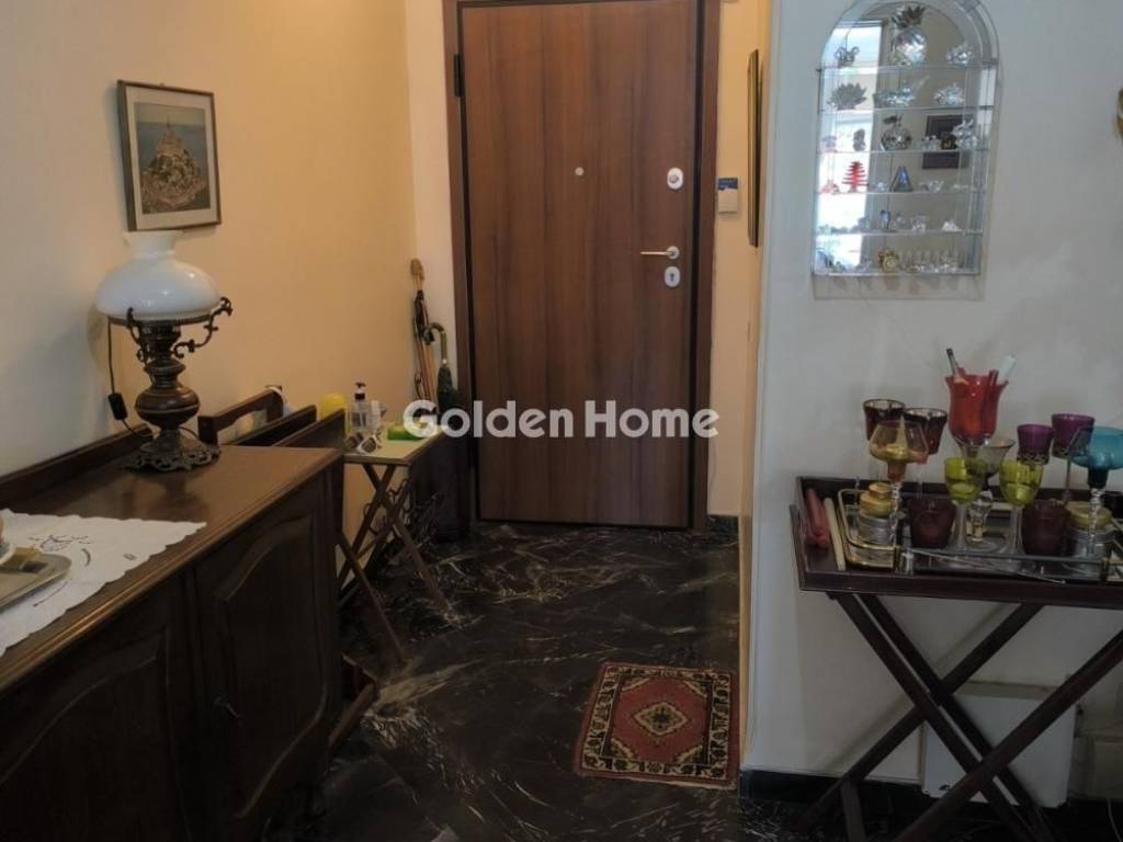 Χολ - Διάδρομος