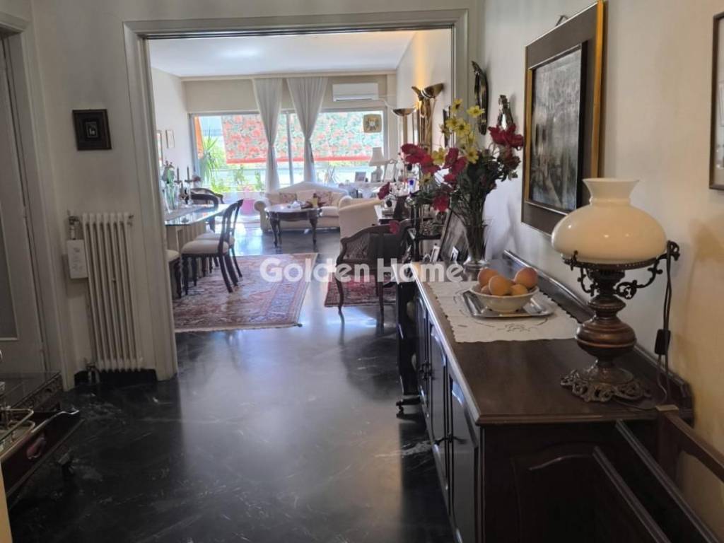 Χολ - Διάδρομος