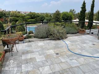 Forumland Real Estate, Βεράντες