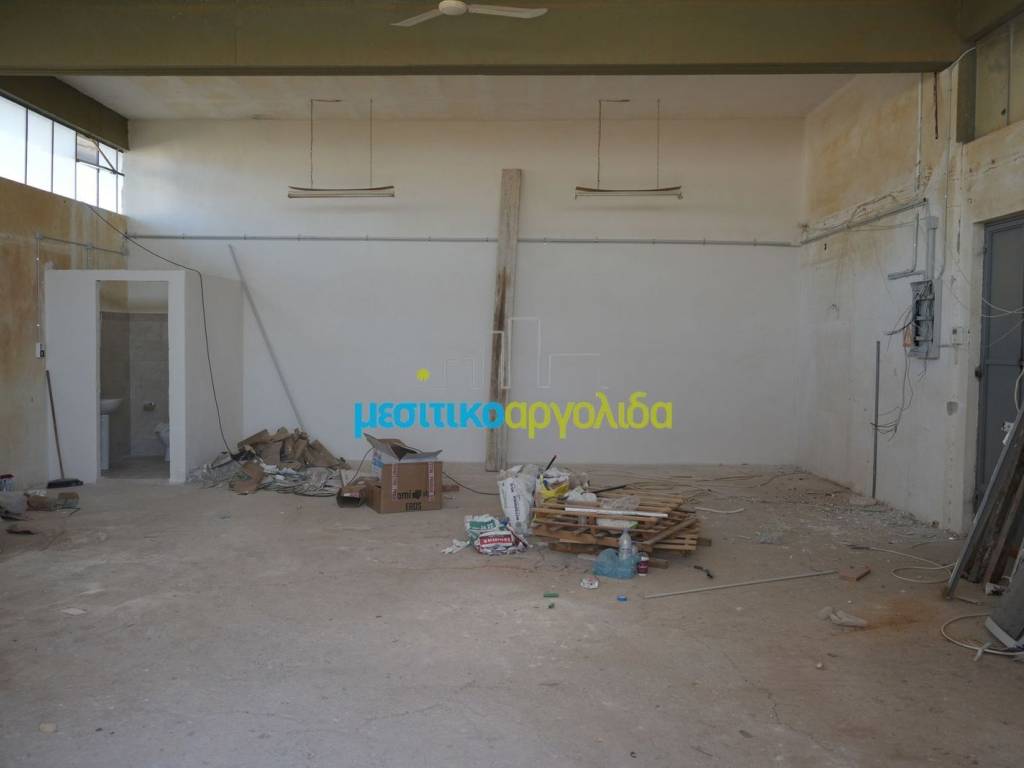 Εσωτερικοι χώροι