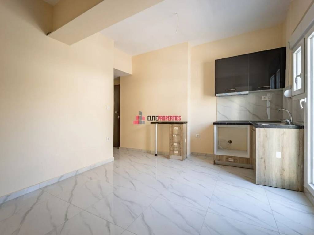 ΣΑΛΟΚΟΥΖΙΝΑ