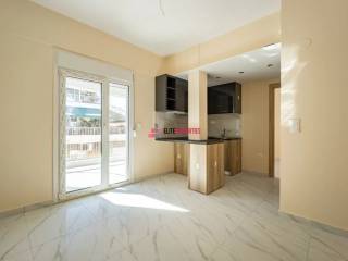 ΣΑΛΟΚΟΥΖΙΝΑ