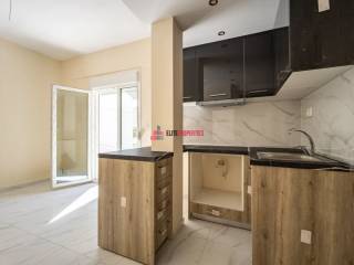 ΣΑΛΟΚΟΥΖΙΝΑ