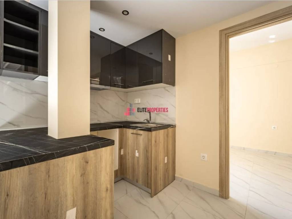 ΣΑΛΟΚΟΥΖΙΝΑ