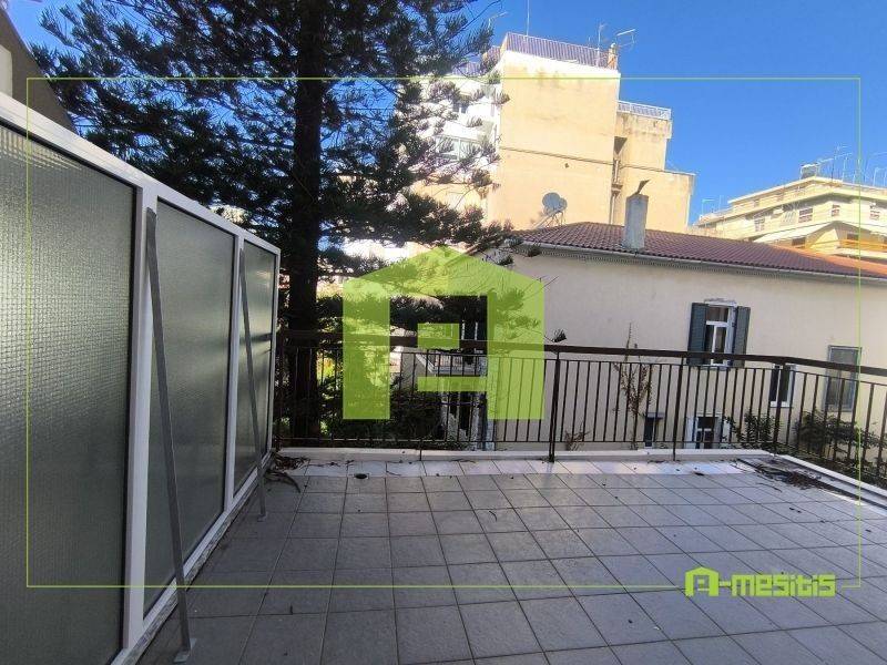 Θέα από μπαλκόνι