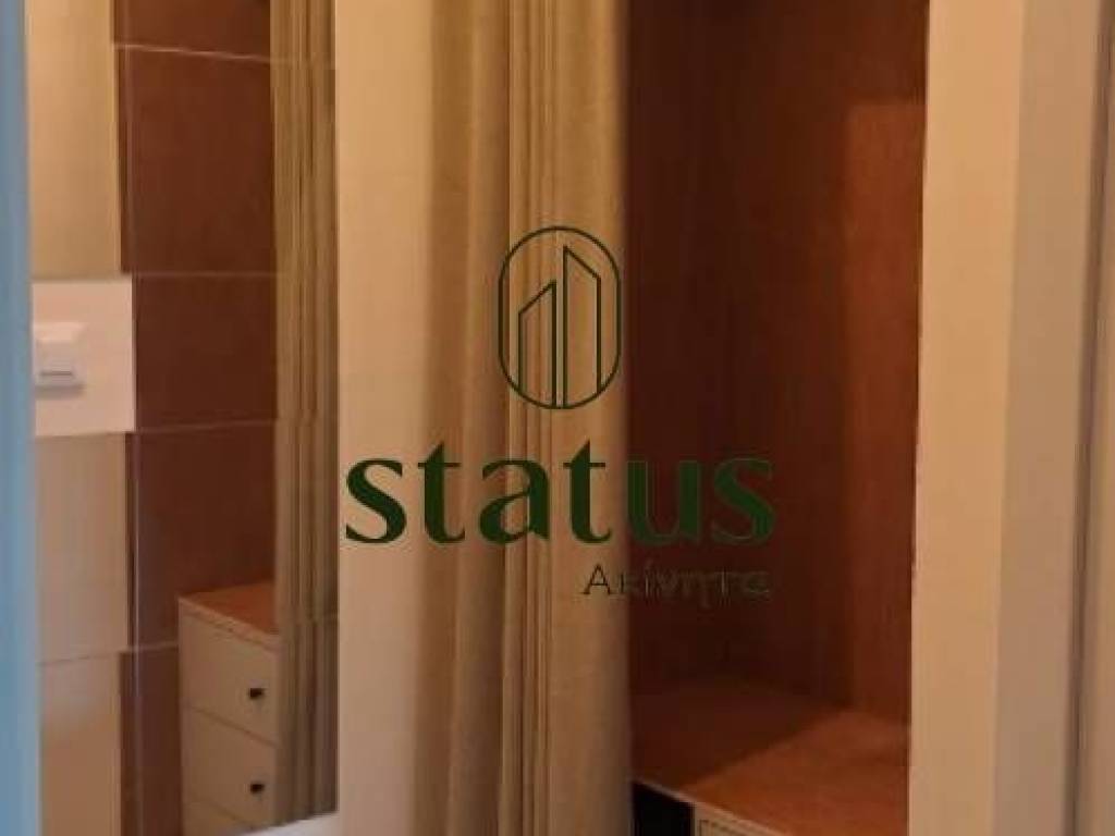 ντουλάπα-δωμάτιο walk-in ντουλάπα