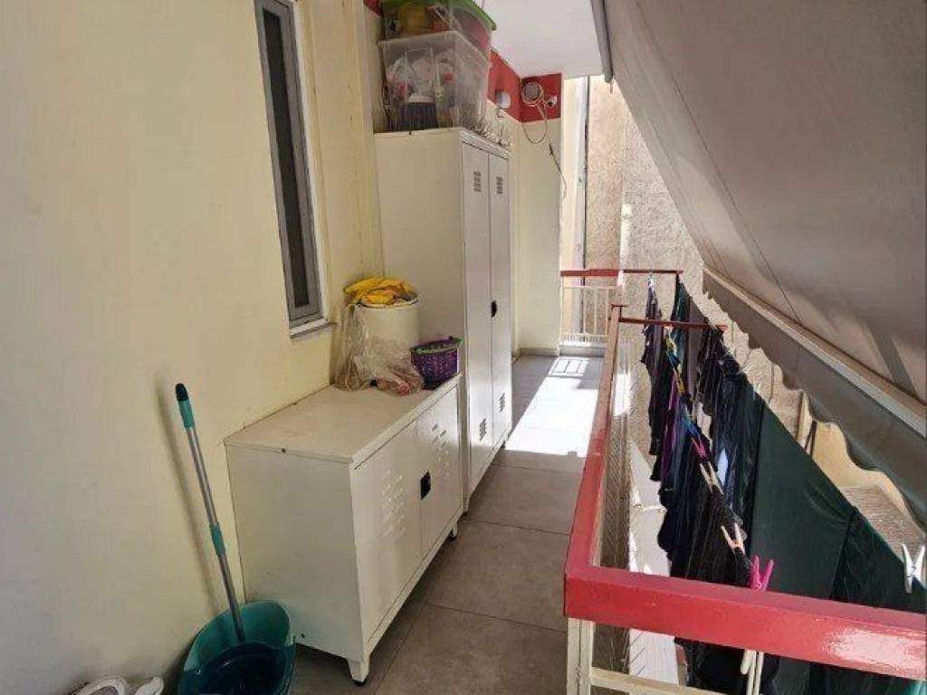 Forumland Real Estate, Μπαλκόνι πίσω