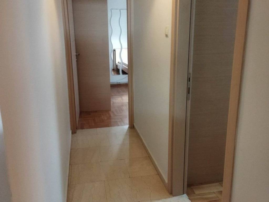 Forumland Real Estate, Εσωτερική όψη