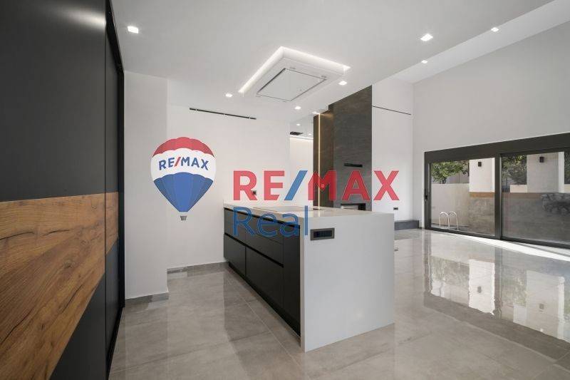 Σαλοκουζίνα