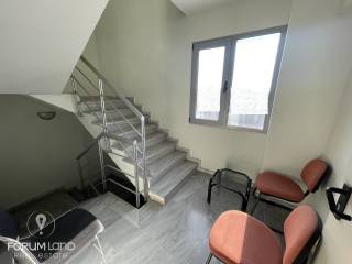 Forumland Real Estate, Εσωτερικές Σκάλες