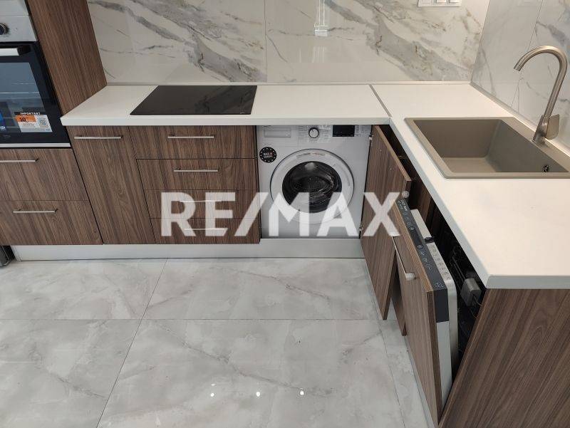 Σαλοκουζίνα