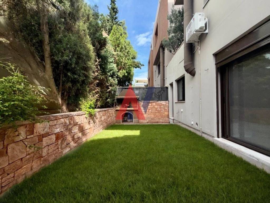 ΠΙΣΩ ΑΥΛΗ.JPG