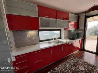 Forumland Real Estate, Κουζίνα