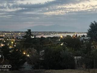 Forumland Real Estate, Απεριόριστη Θέα