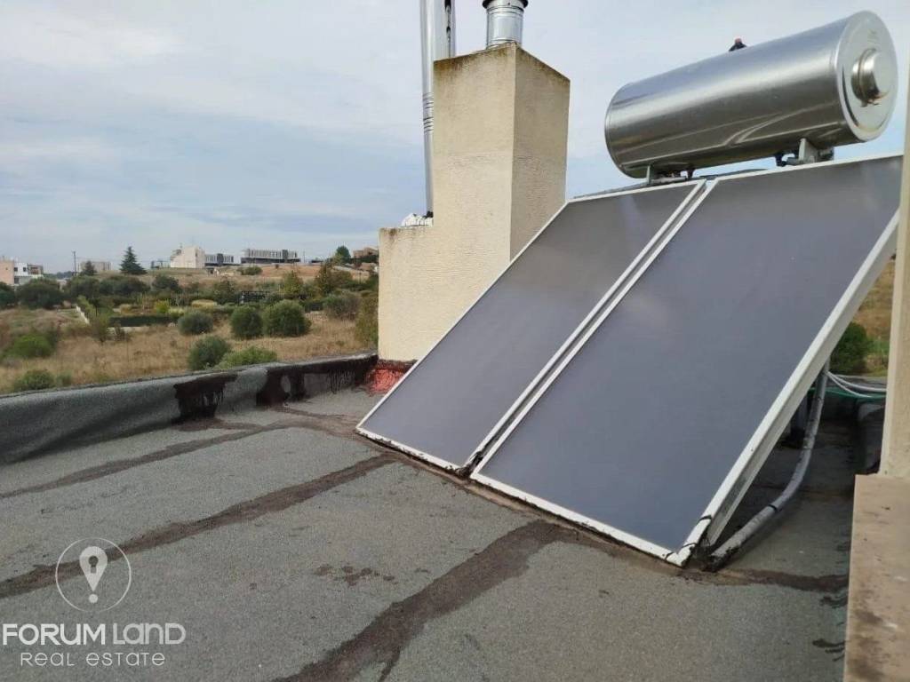 Forumland Real Estate, Ηλιακός θερμοσίφωνας