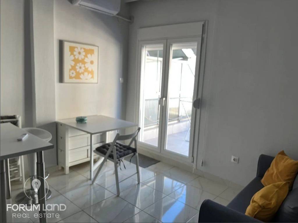 Forumland Real Estate, Σαλοκουζίνα