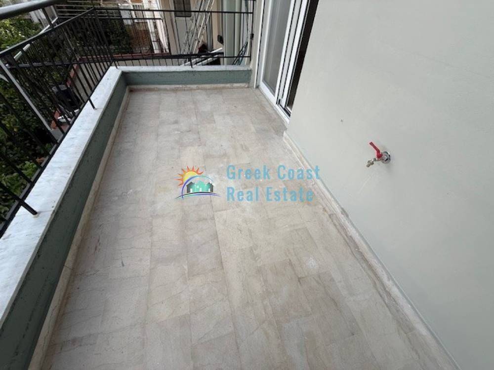 Θέα απο μπαλκόνι