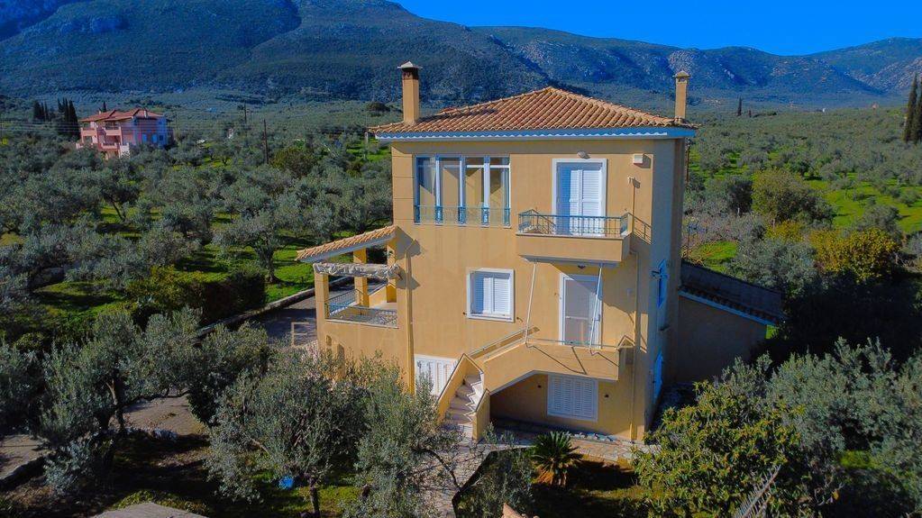 Εσωτερικοι χώροι