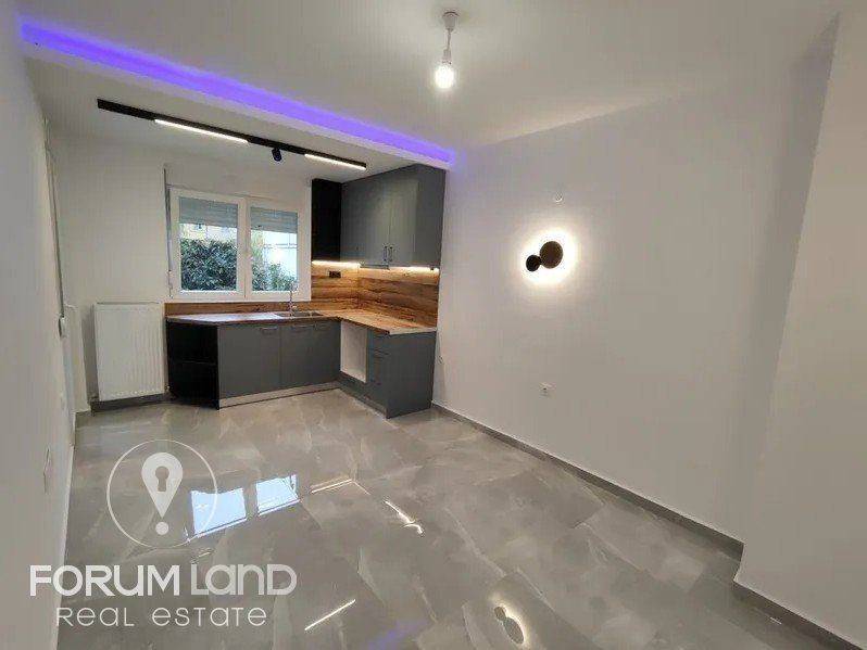 Forumland Real Estate, Σαλοκουζίνα