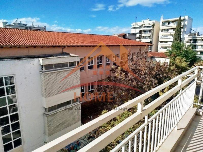 Θέα από μπαλκόνι