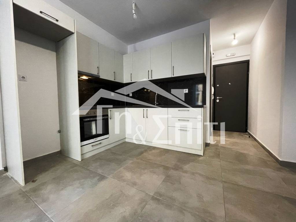 Σαλοκουζίνα