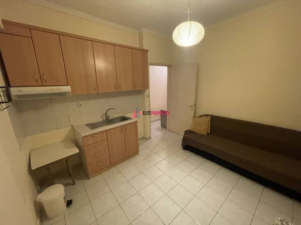 ΣΑΛΟΚΟΥΖΙΝΑ