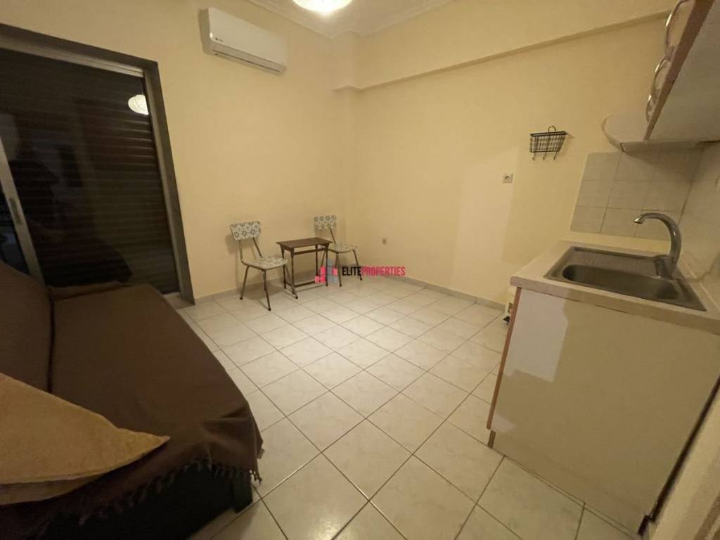 ΣΑΛΟΚΟΥΖΙΝΑ