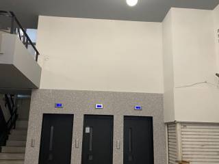 ασανσερ ισογειου προσοψη στη στοα