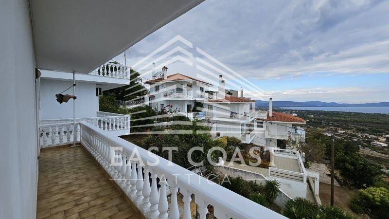 Θέα από μπαλκόνι